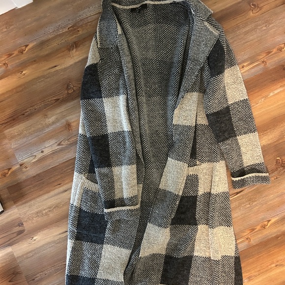 Lulu's Black and Cream Knit Sweater - Picture 3 of 5